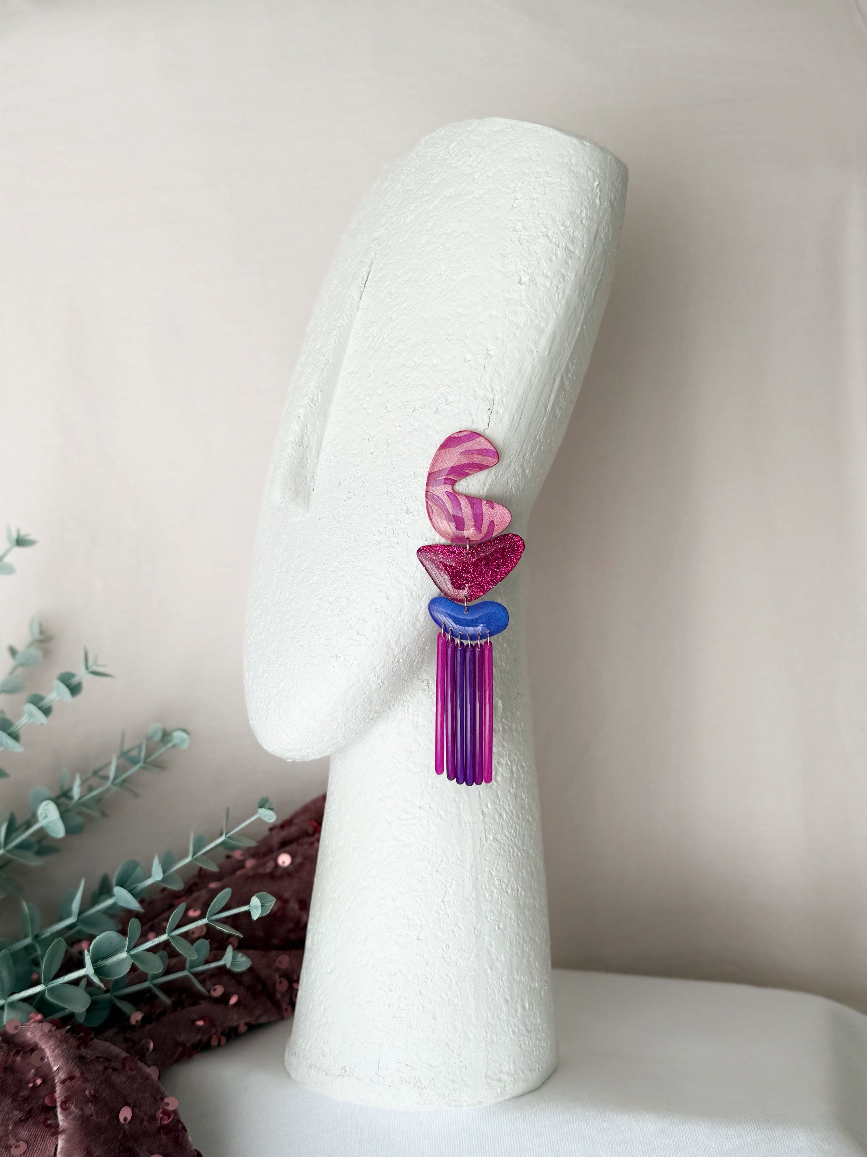 MOULIN ROUGE Asymmetric Pink